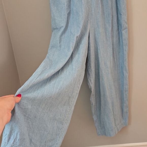 Old Navy Light Blue Chambray Surplice V Neck Ruffle Sleeve Wide Leg Jumpsuit - Picture 2 of 11